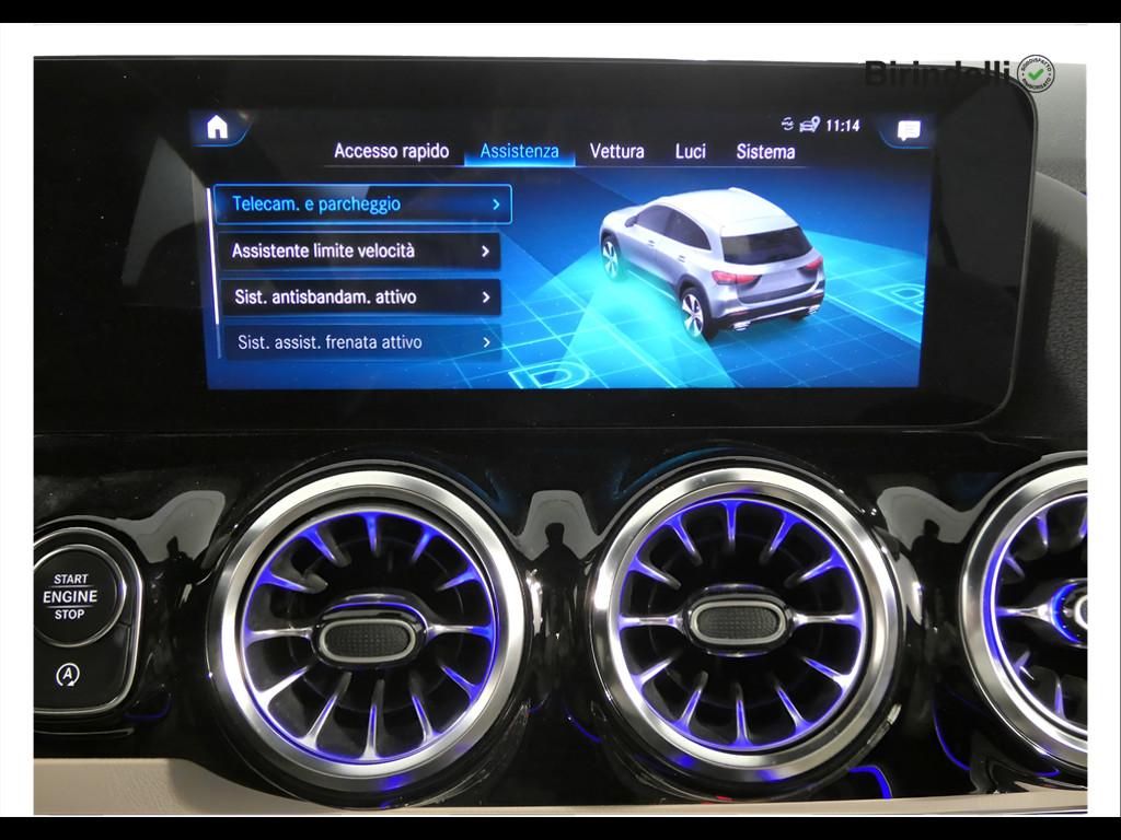 Mercedes-Benz GLA (H247) - GLA 200 d Automatic Sport