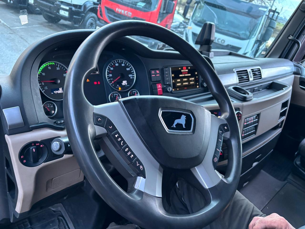 Man 260-460 full pneumatico