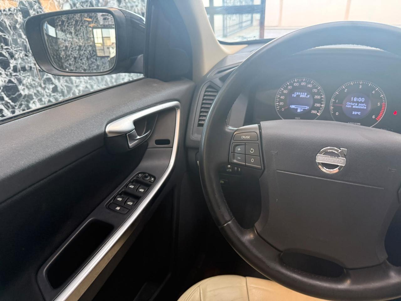 Volvo XC 60 XC60 2.4 D Momentum
