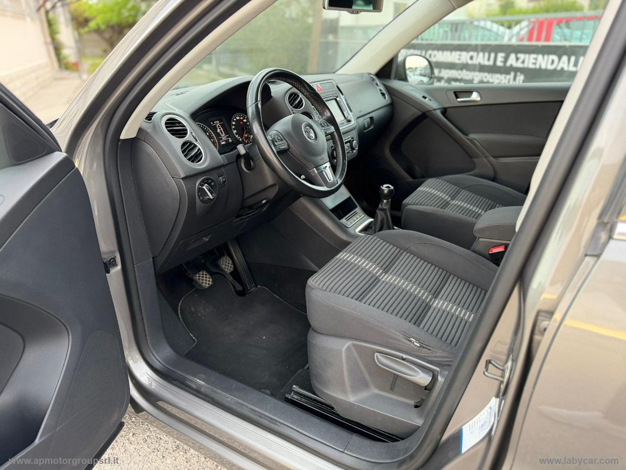 VOLKSWAGEN Tiguan 2.0 TSI 4MOTION 4X4 Sport & Style