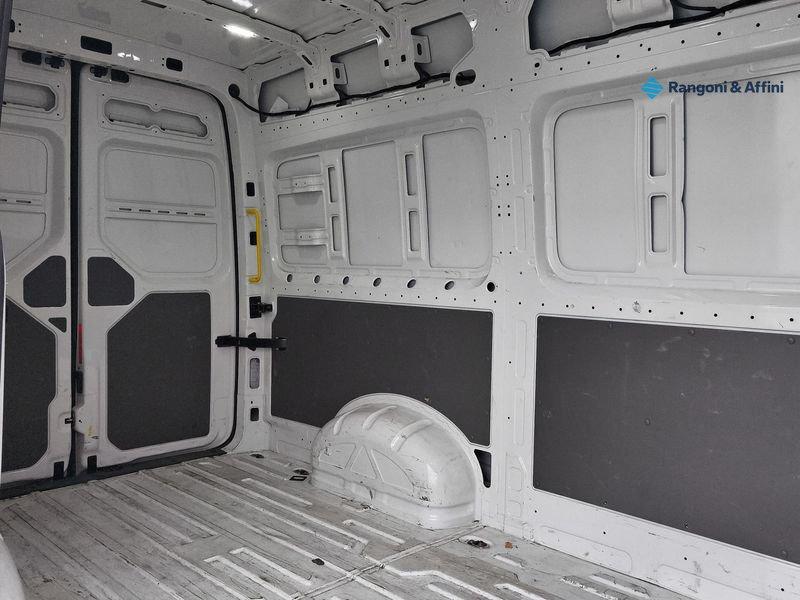 Volkswagen Crafter Crafter 30 2.0 TDI 140CV PM-TM Furgone