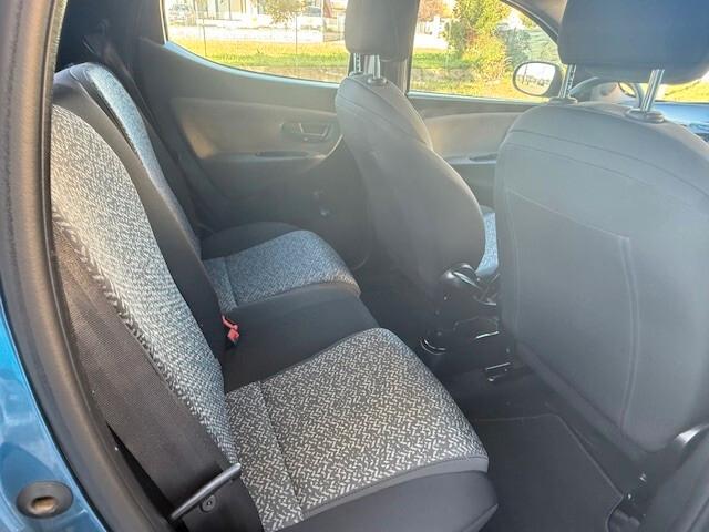 Lancia Ypsilon x neopatentati