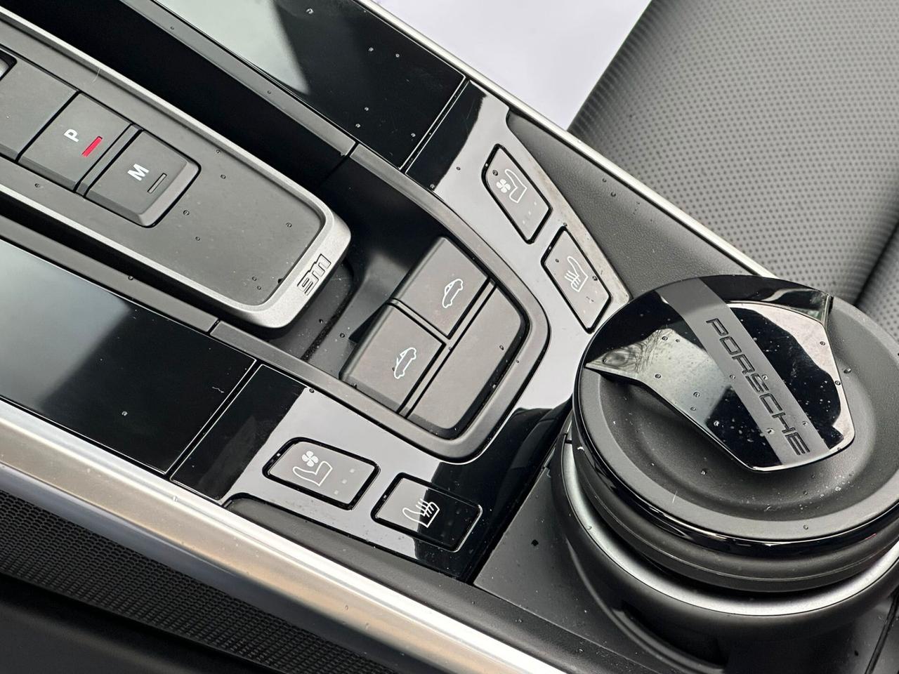 PORSCHE 992 TARGA 4S 450CV - PDK - SPORT DESIGN - MATRIX - C21" - RADAR - LIFT