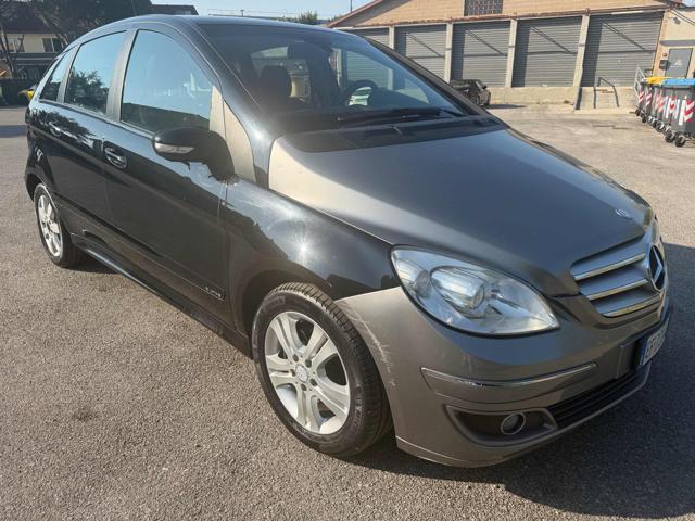 MERCEDES-BENZ B 180 CDI Premium senza nessun lavoro da fare
