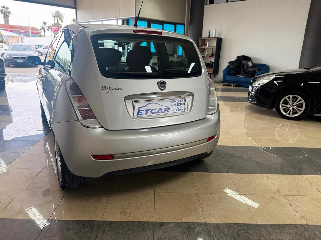 Lancia Ypsilon 1.2 Argento Moda Milano