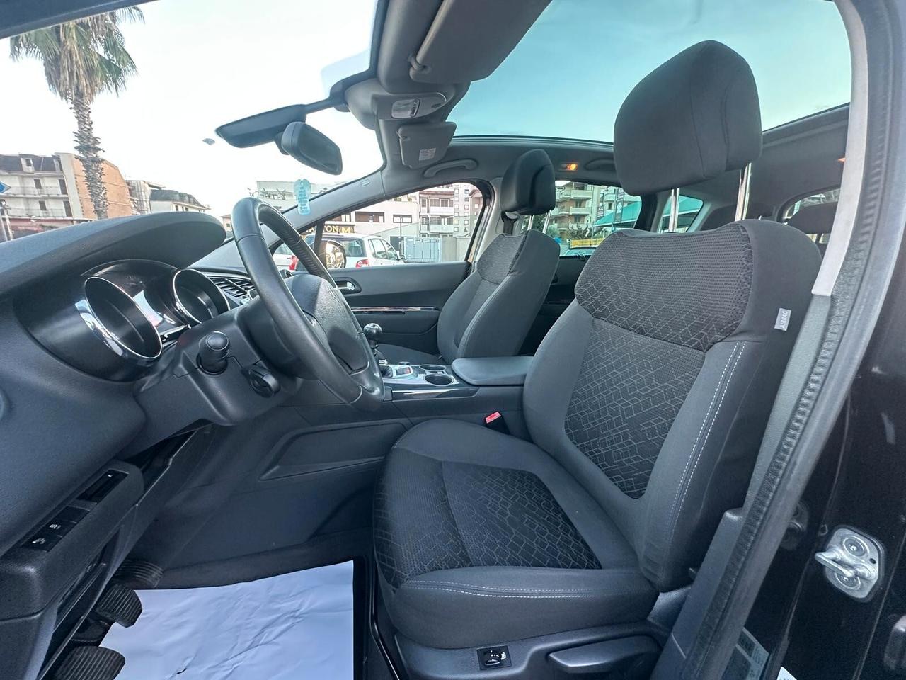 PEUGEOT 3008 1.6HDI 115CV BUSINESS EURO5B