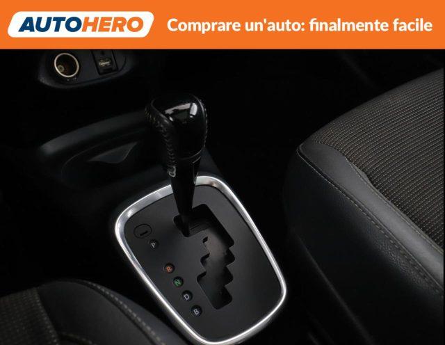 TOYOTA Yaris 1.5 Hybrid 5 porte Style
