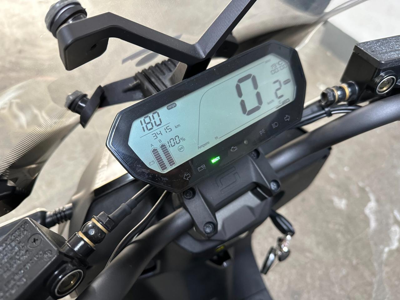 Super Soco CPX Electric Tech