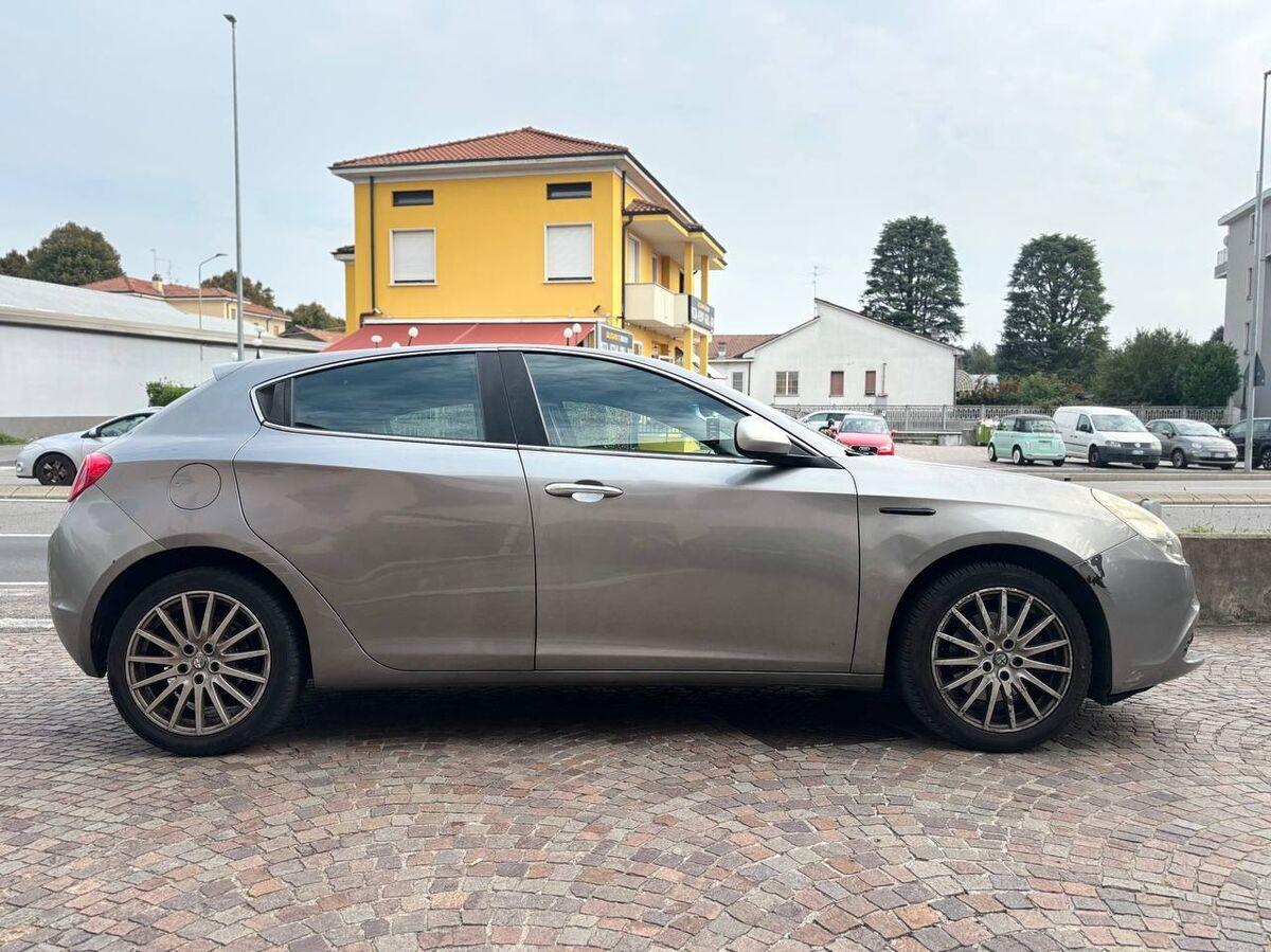 Alfa Romeo Giulietta 1.4 t. m.air Distinctive 170cv