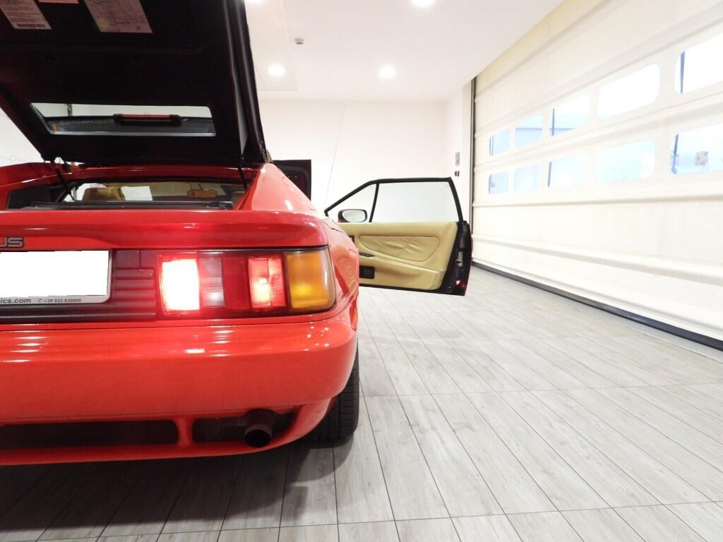 Lotus Esprit 2.2 i Turbo SE