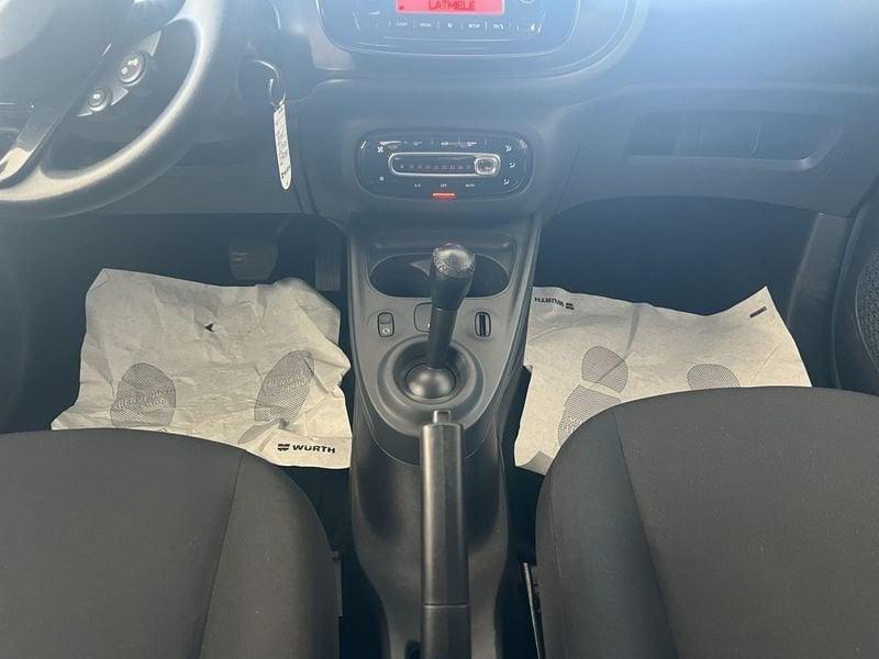 smart fortwo 70 1.0 52kW youngster twinamic