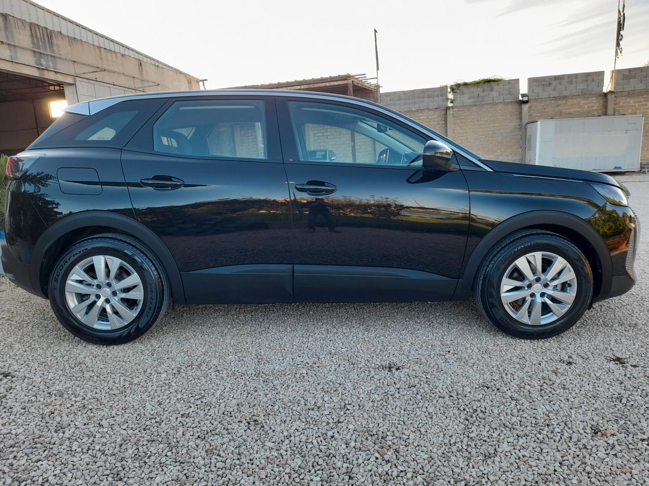 Peugeot 3008 BlueHDi 130 CAMBIO MANUALE ANNO 2022