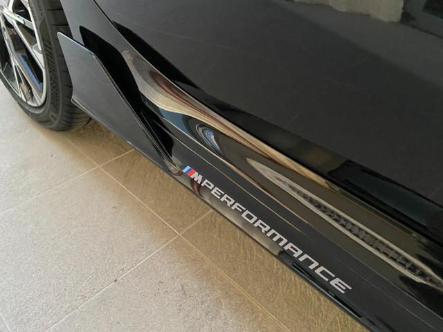 BMW 118 d 5p. Msport M PERFORMANCE KM 0
