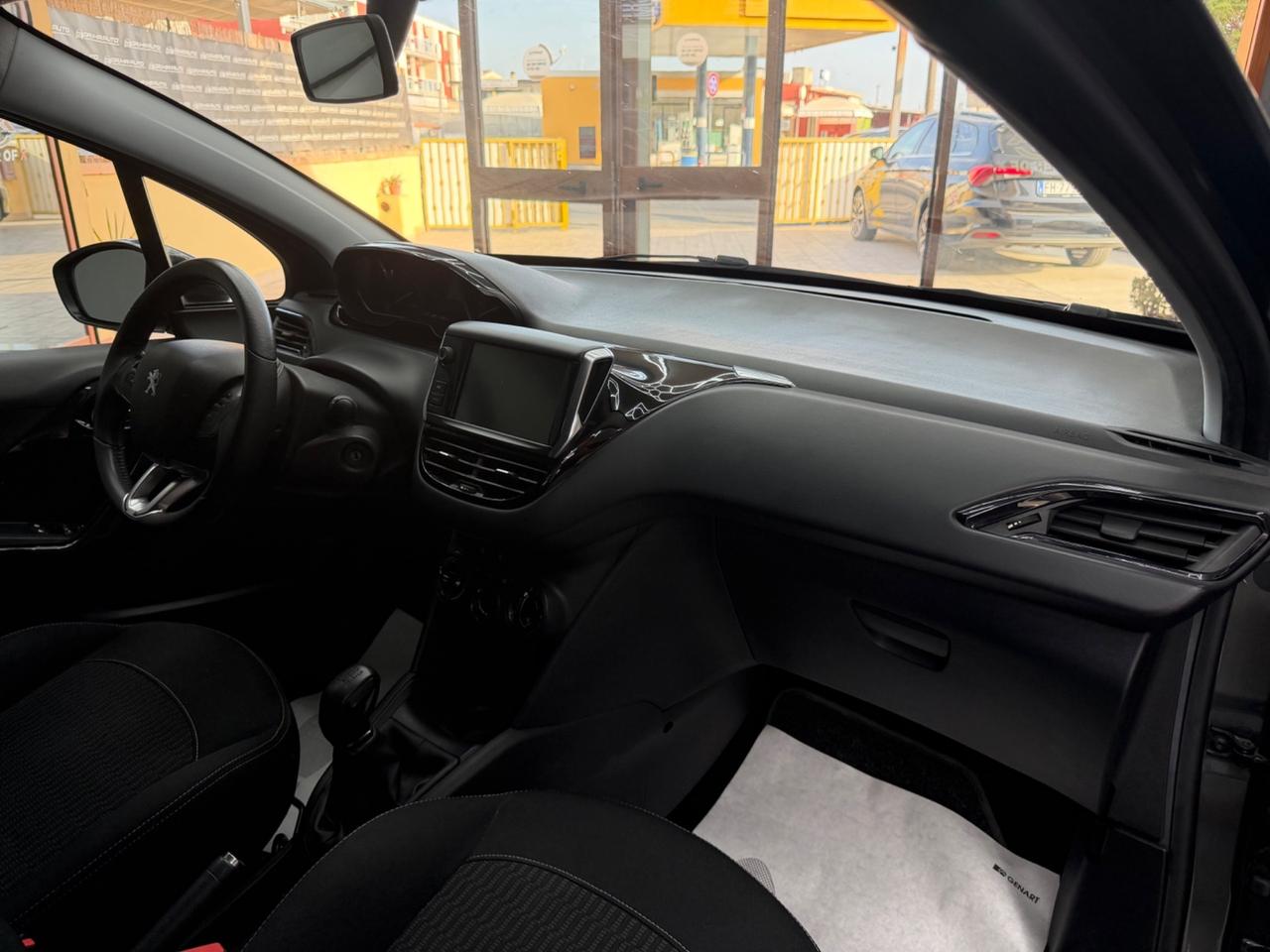 Peugeot 208 PureTech 82 5 porte Active