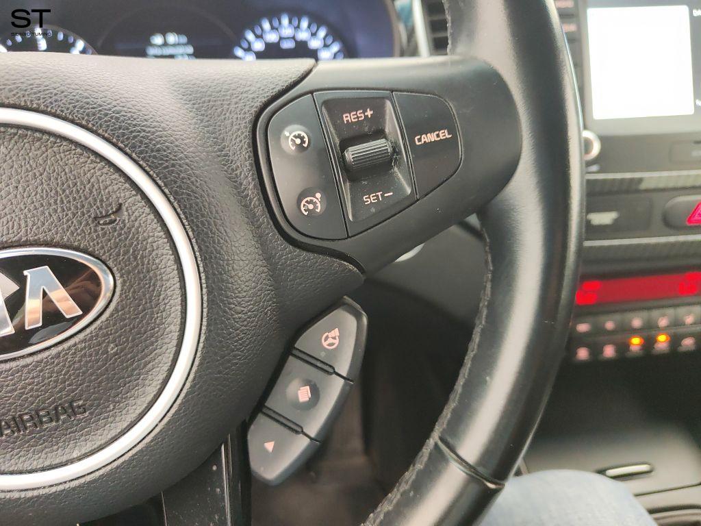 KIA Carens 3ª serie - Carens 1.7 CRDi 115 CV Business Class