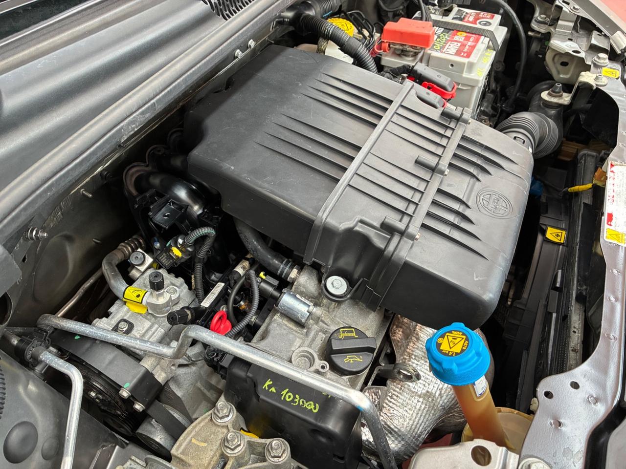 Lancia Ypsilon 1.2 69 CV 5 porte S&S Silver