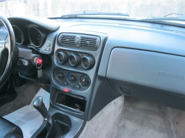 Alfa Romeo GTV Spider 2.0i 16V Twin Spark cat L