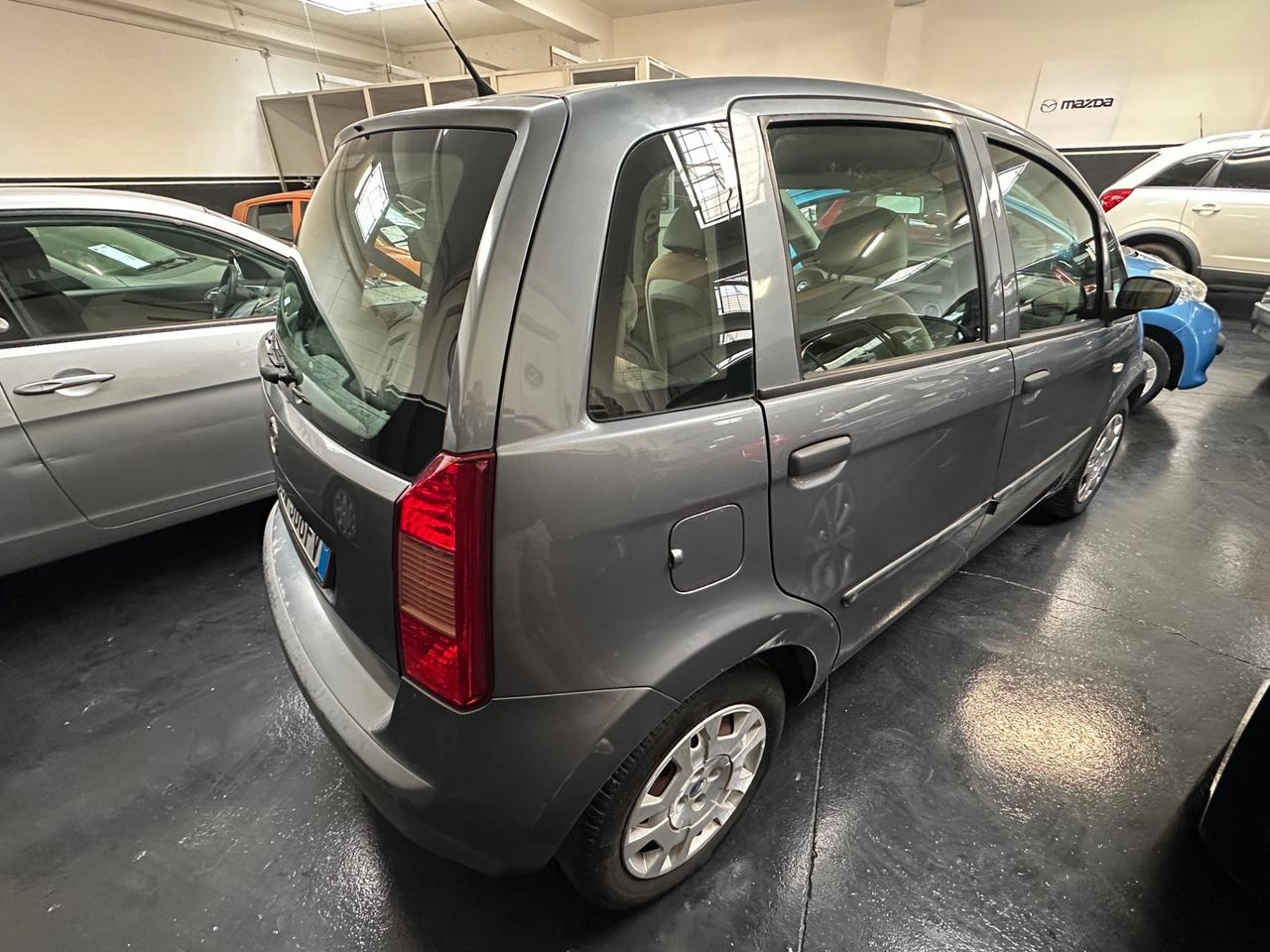 Fiat Idea 1.4 16V Emotion