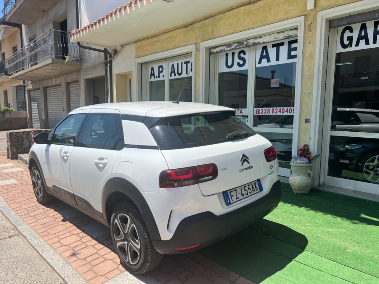 Citroen C4 Cactus BlueHDi 100 S&S Shine Pack