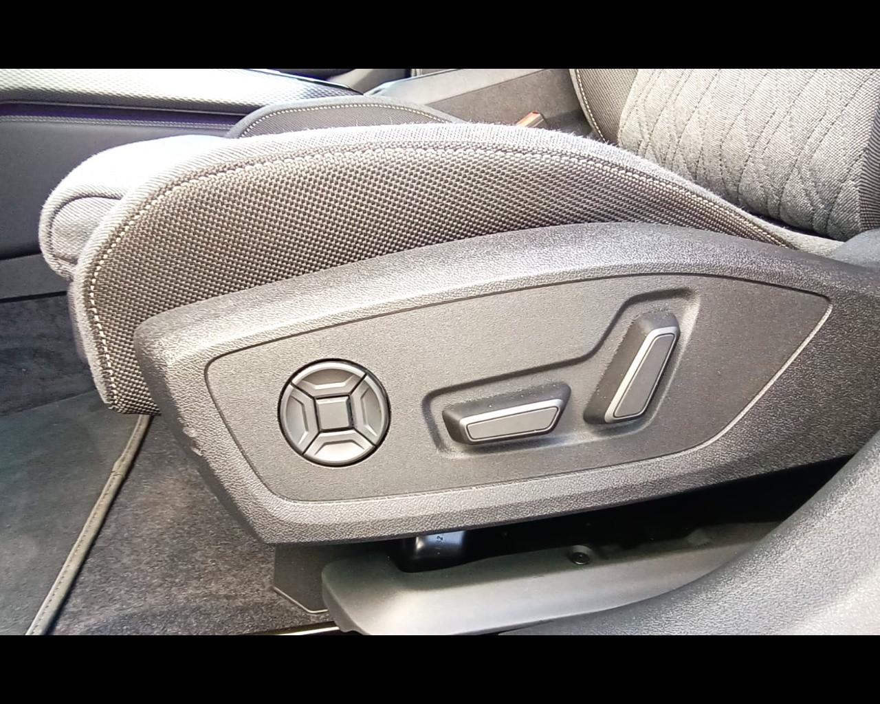AUDI A5 SEDAN 40 TDI MHEV S-TRONIC QUATTRO