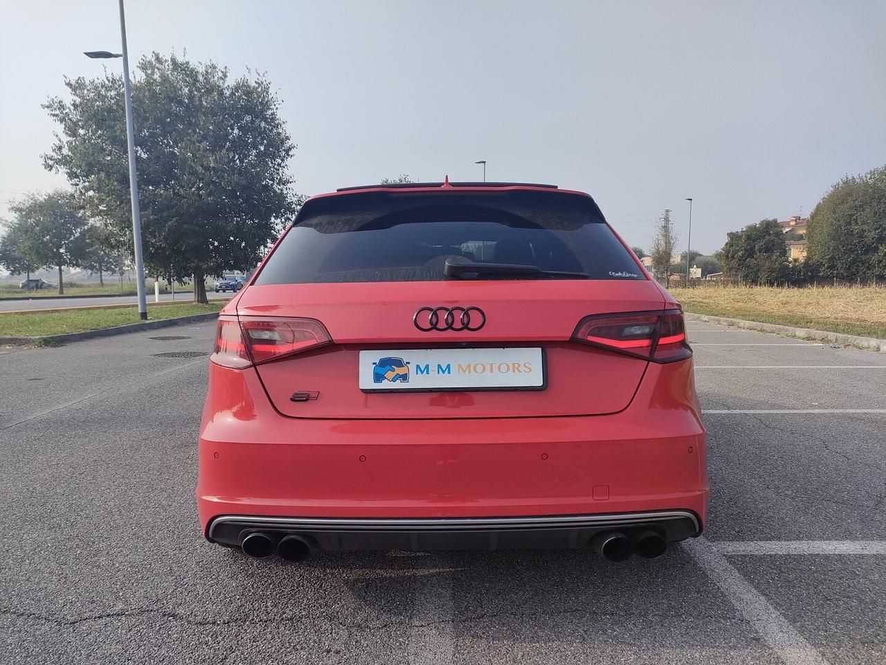 AUDI A3 Sportback 2.0 tdi S-Line Edition quattro