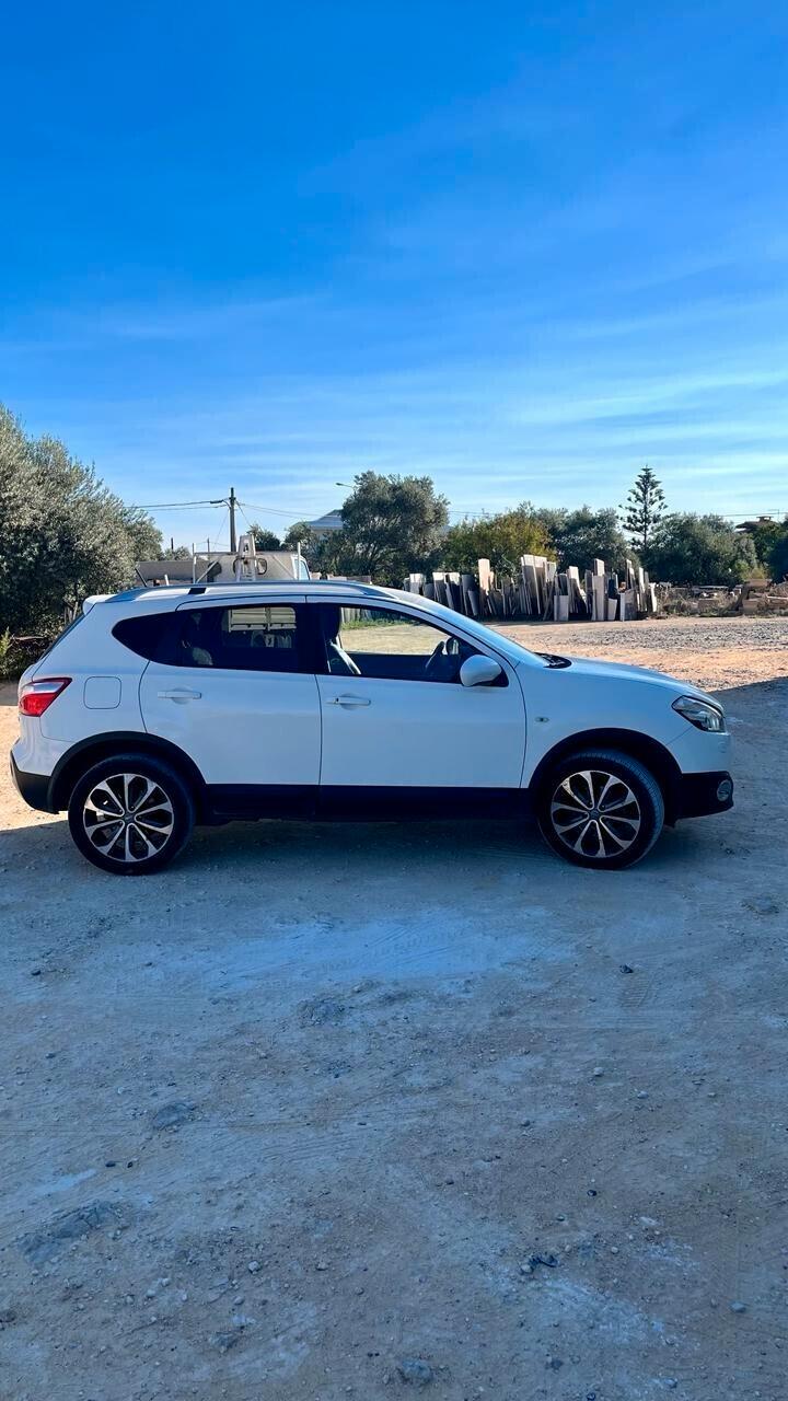 Nissan Qashqai 4x4 1.6 dCi - 2012