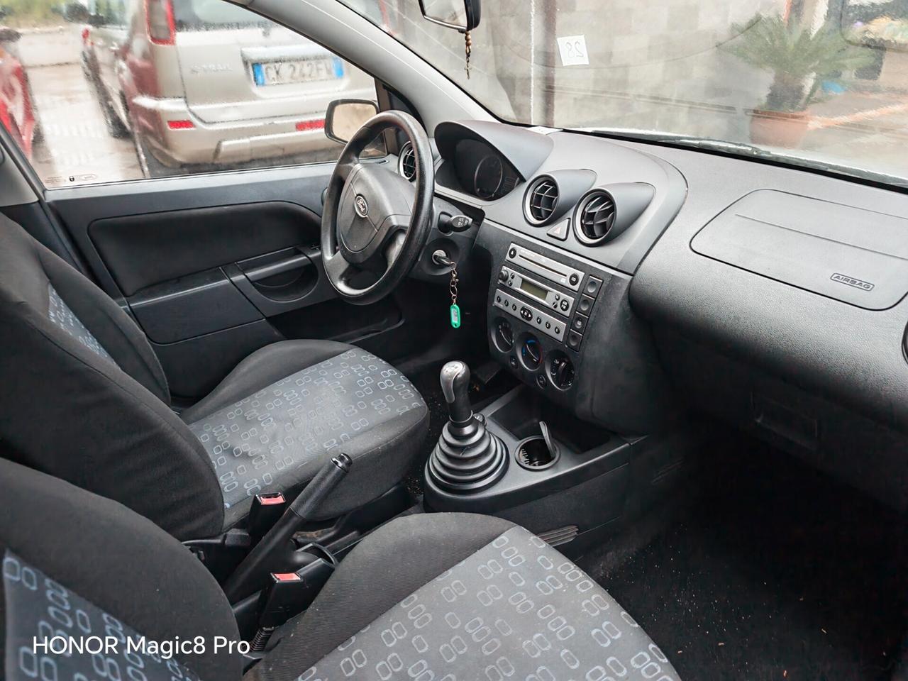 Ford Fiesta 1.2 16V 5p. Ghia