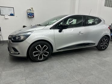 Renault Clio dCi 8V 90 CV 5 porte Duel2