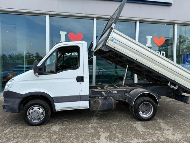 IVECO Daily 35C11 BTor 2.3 106cv PC-RG Cabinato