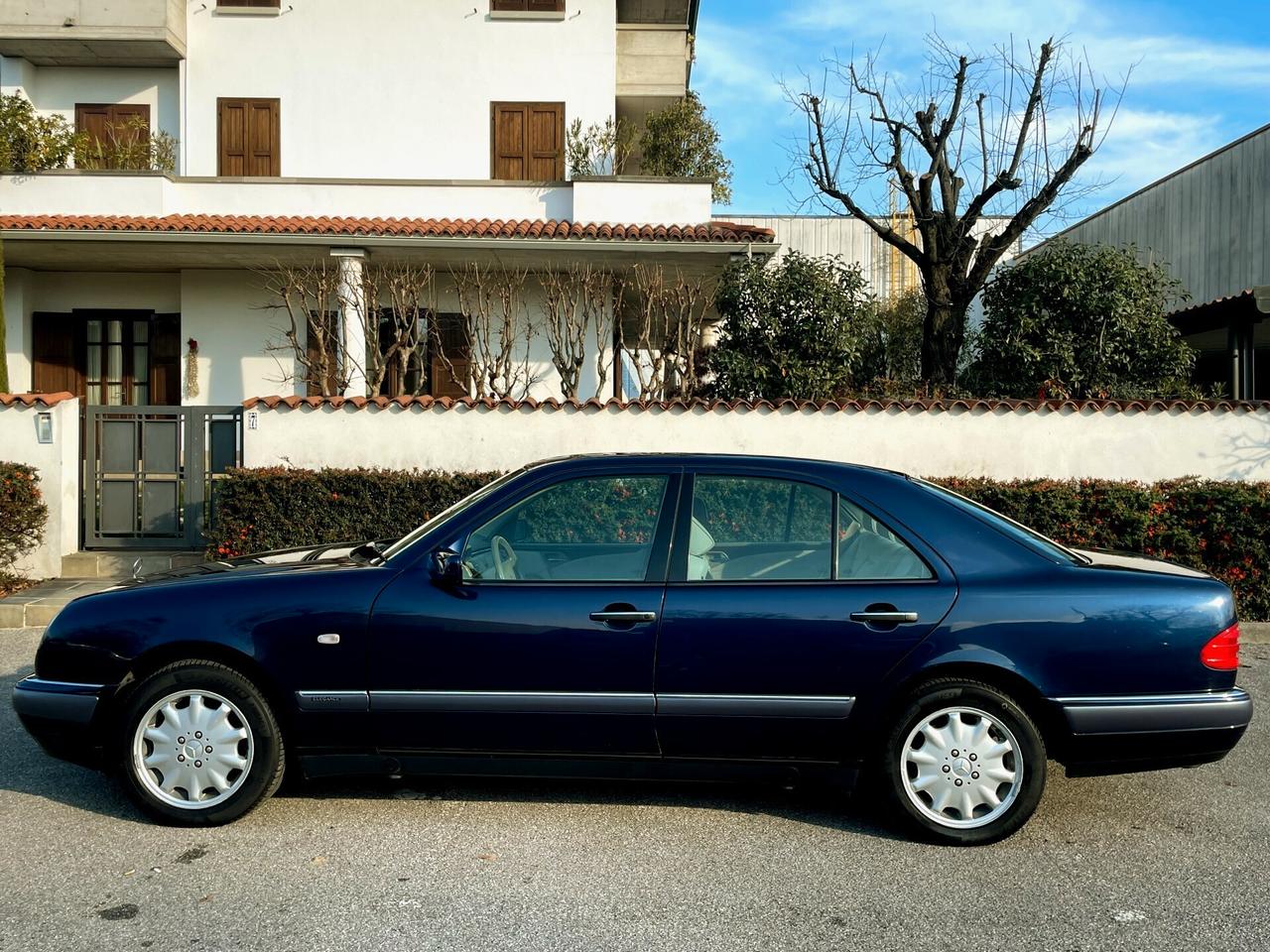 MERCEDES E200K(benzina)-U.PROPR-95000km-1999