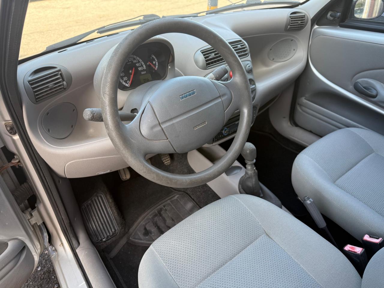 POCHISSIMI KM !!! Fiat 600 1.1 BENZINA, OK NEOPATENTATI