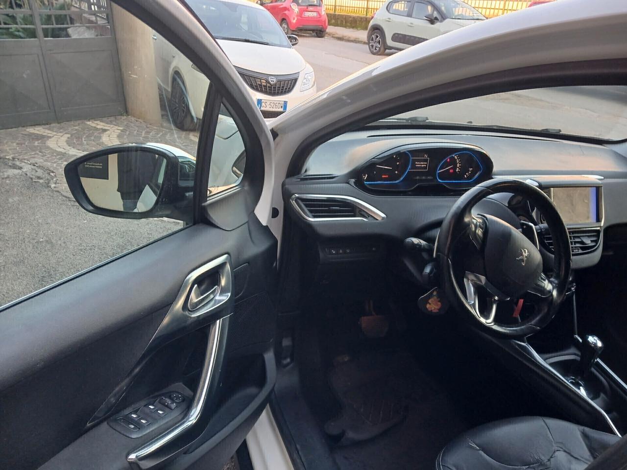 Peugeot 2008 1.6 HDi AUTOMATICA