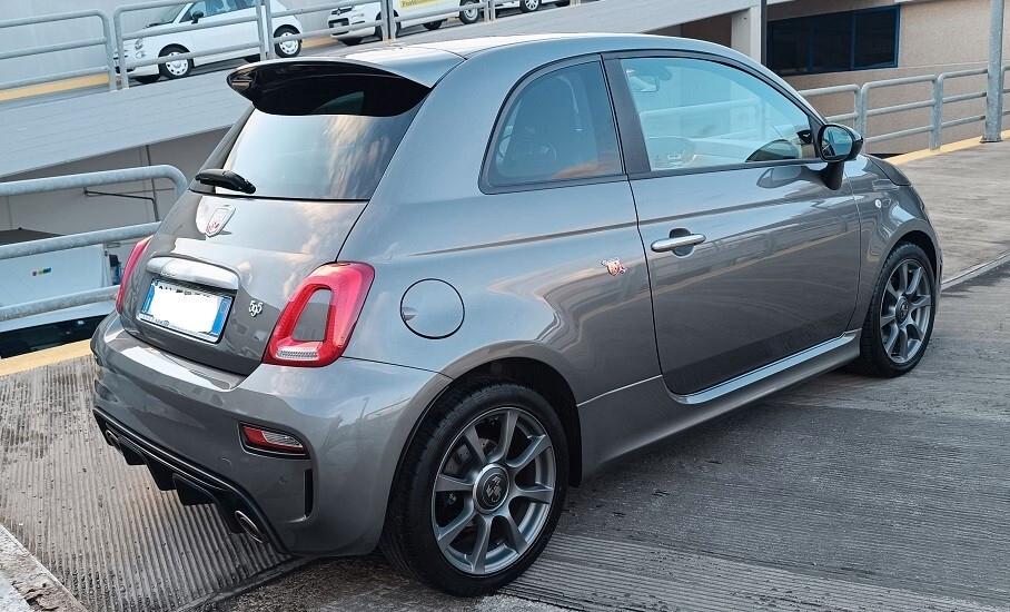 Abarth 595 1.4 Turbo T-Jet 165 CV