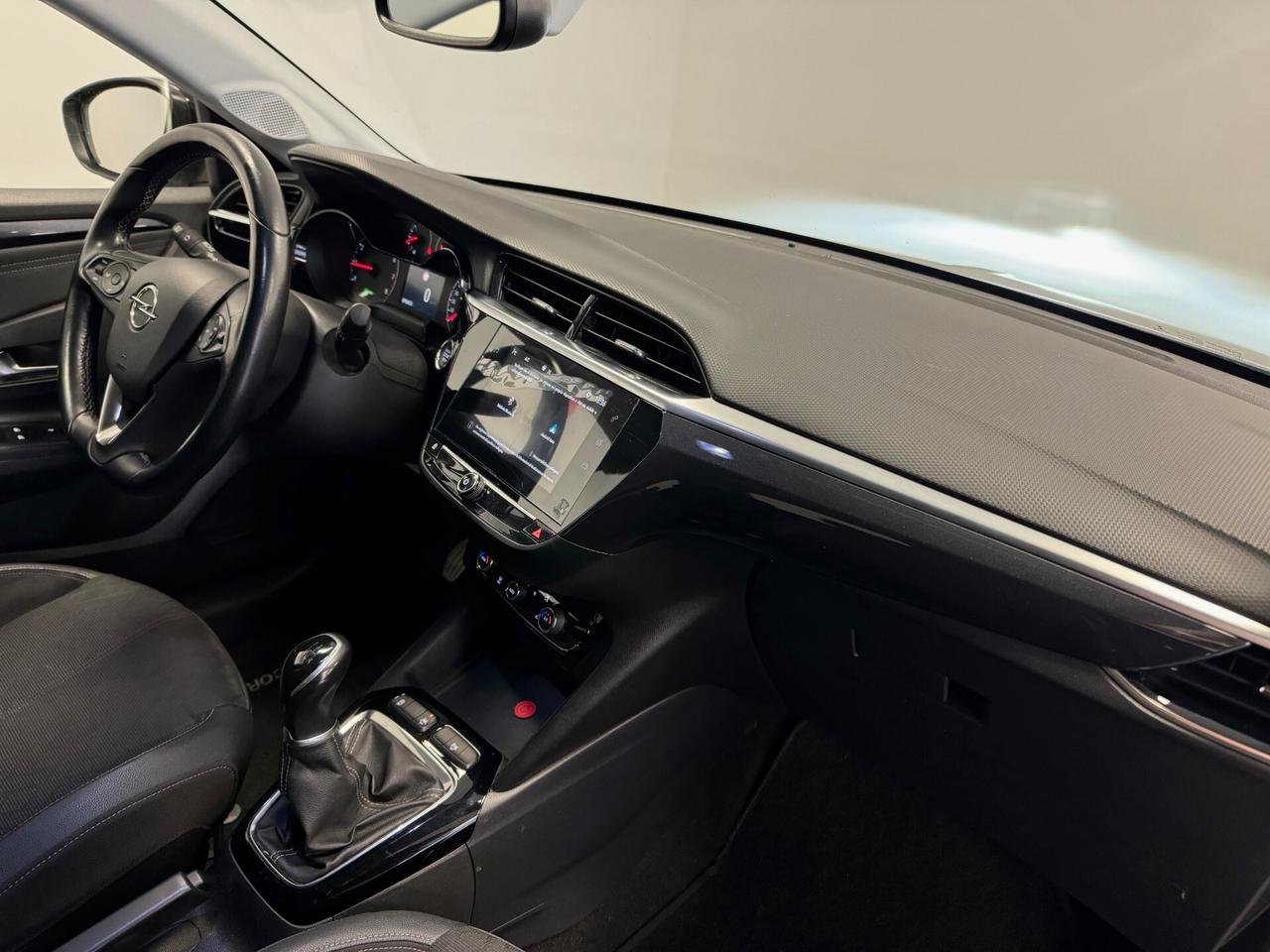 Opel Corsa 1.2 SPORT FARI LED NEOPATENTATI