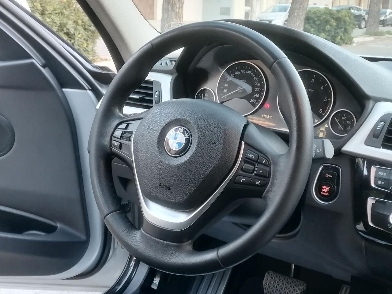 Bmw 320d xDrive Touring LED NAVI PELLE - 2018