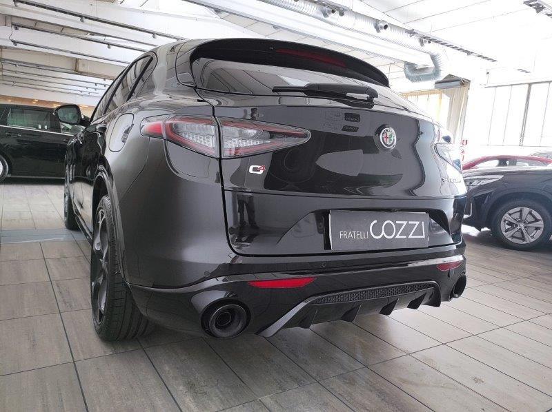 ALFA ROMEO Stelvio - Stelvio 2.0 Turbo 280 CV AT8 Q4 Veloce