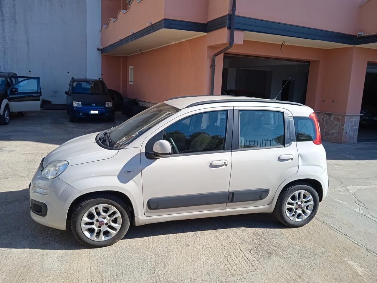 Fiat Panda 1.3 MJT S&S Lounge CON GANCIO TRAINO