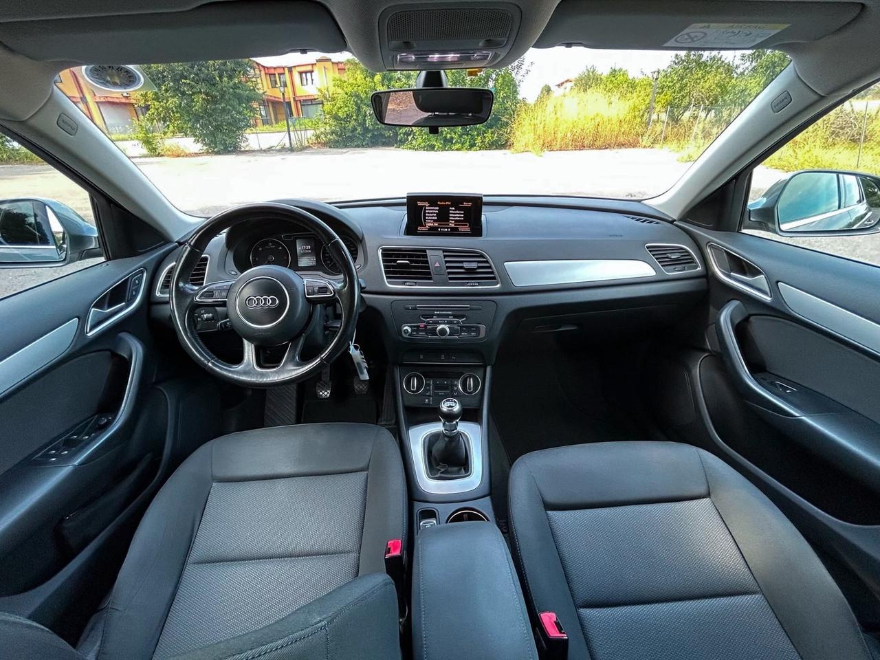 Audi Q3 2.0 TDI 120 CV Sport
