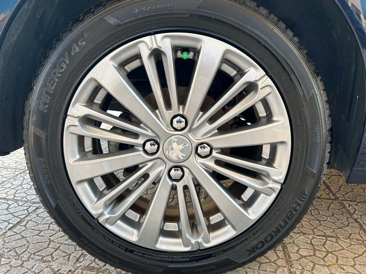 Peugeot 208 BlueHDi 100 S&S 5 porte Active