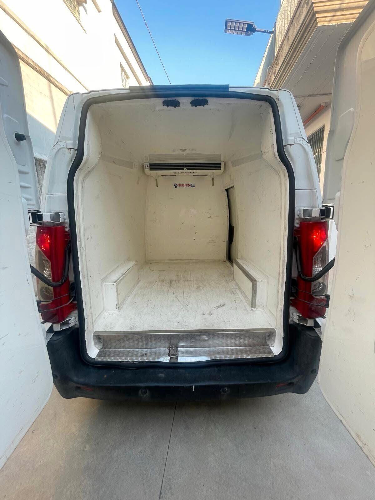 Peugeot Expert 2.0 HDi 125CV FAP PL-TA 12Q Furgone frigo coibentato