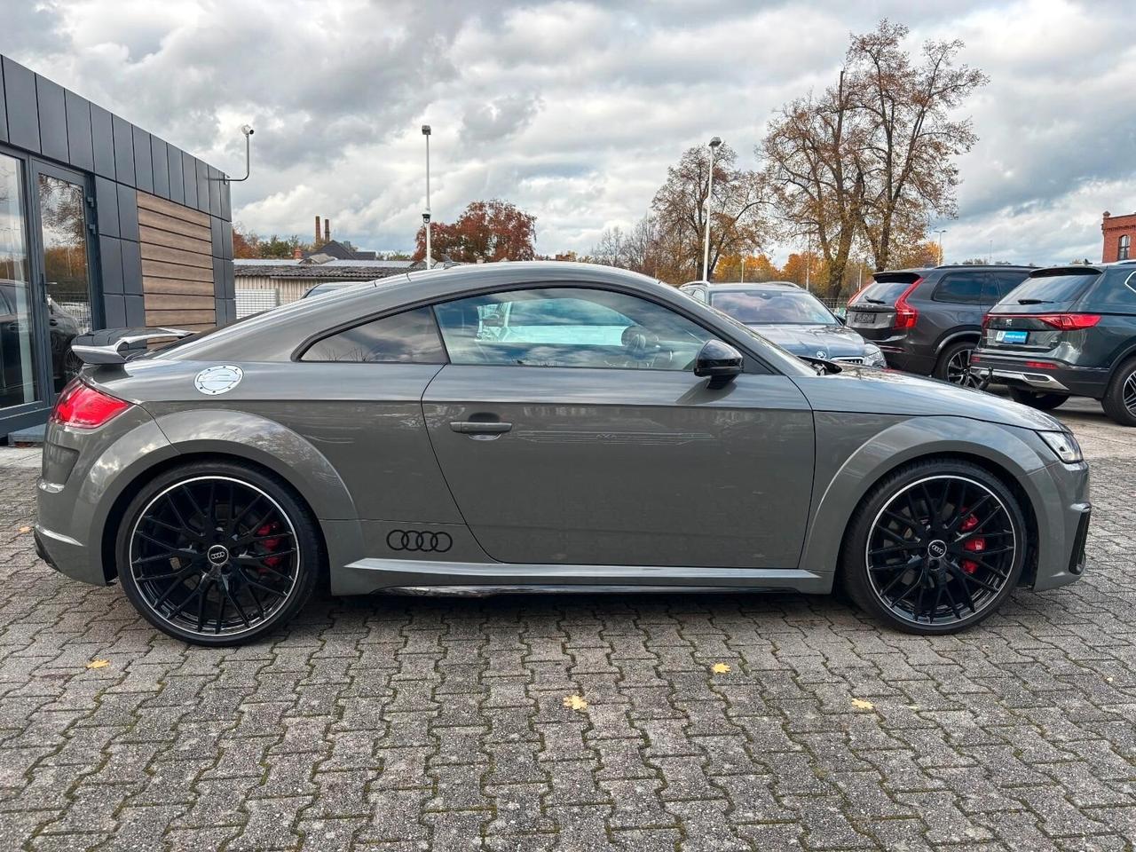 Audi TT TTS Coupé TFSI quattro S tronic