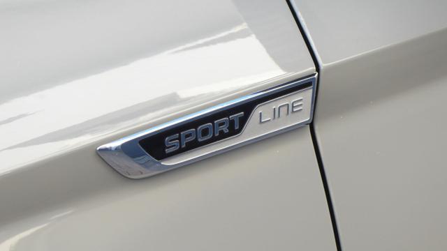 SKODA Karoq 1.6 TDI SCR DSG SportLine