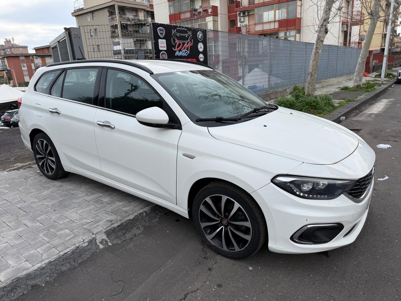 Fiat Tipo 1.6 Mjt S&S SW Lounge