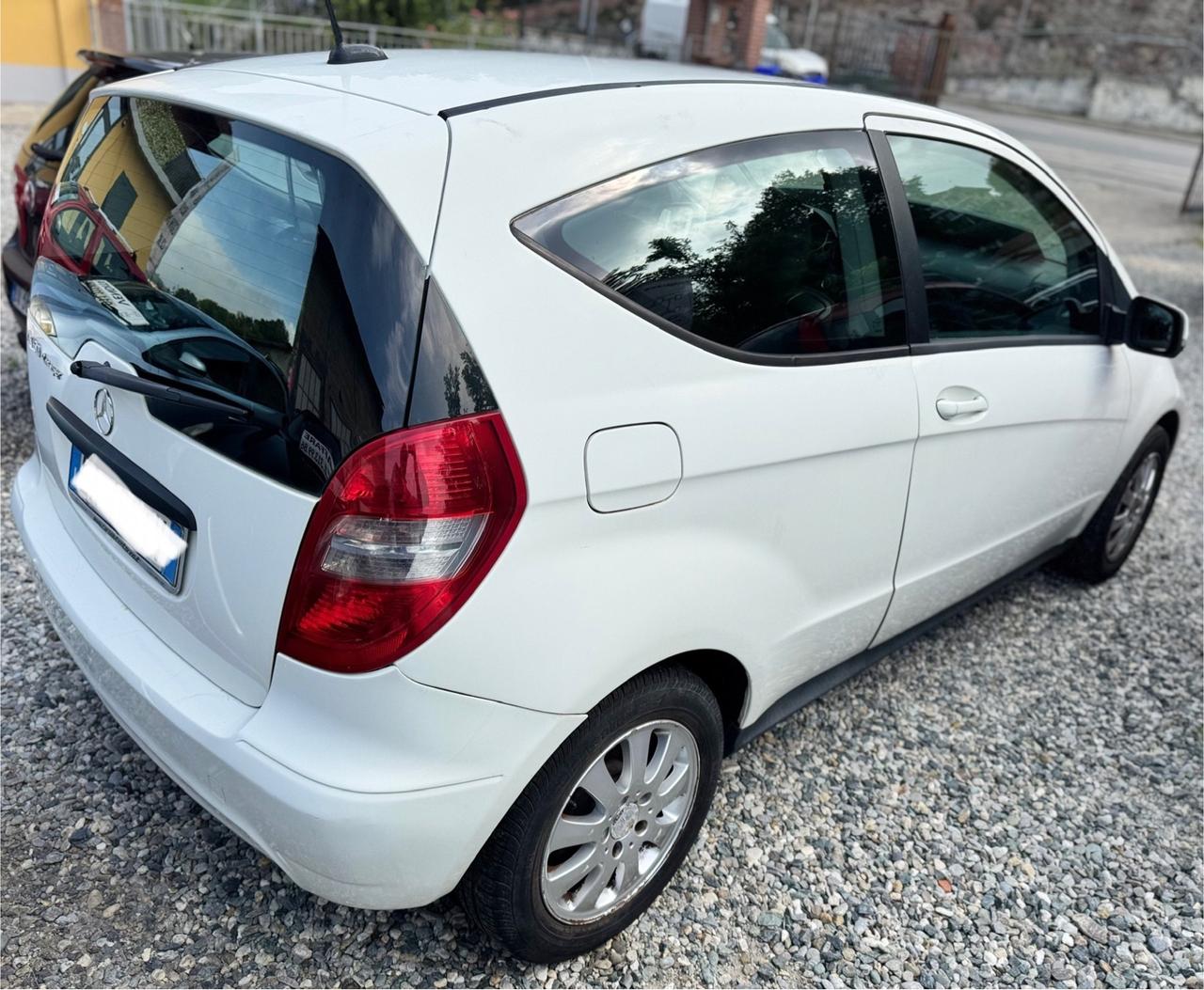 Mercedes classe A 160 benzina Coupé adatta neopatentati