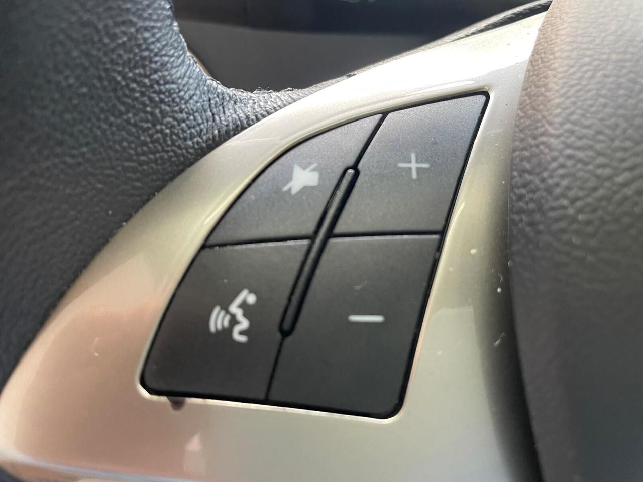 Lancia Ypsilon 1.0 FireFly 5 porte S&S Hybrid Ecochic Gold