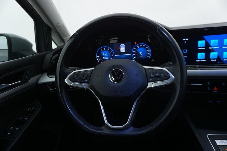 Volkswagen Golf Life DSG BR177020 1.0 Mild Hybrid 110CV