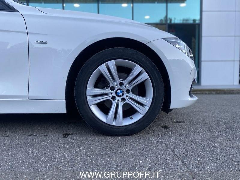 BMW Serie 3 (F30/31) 318d Touring Business Advantage aut.