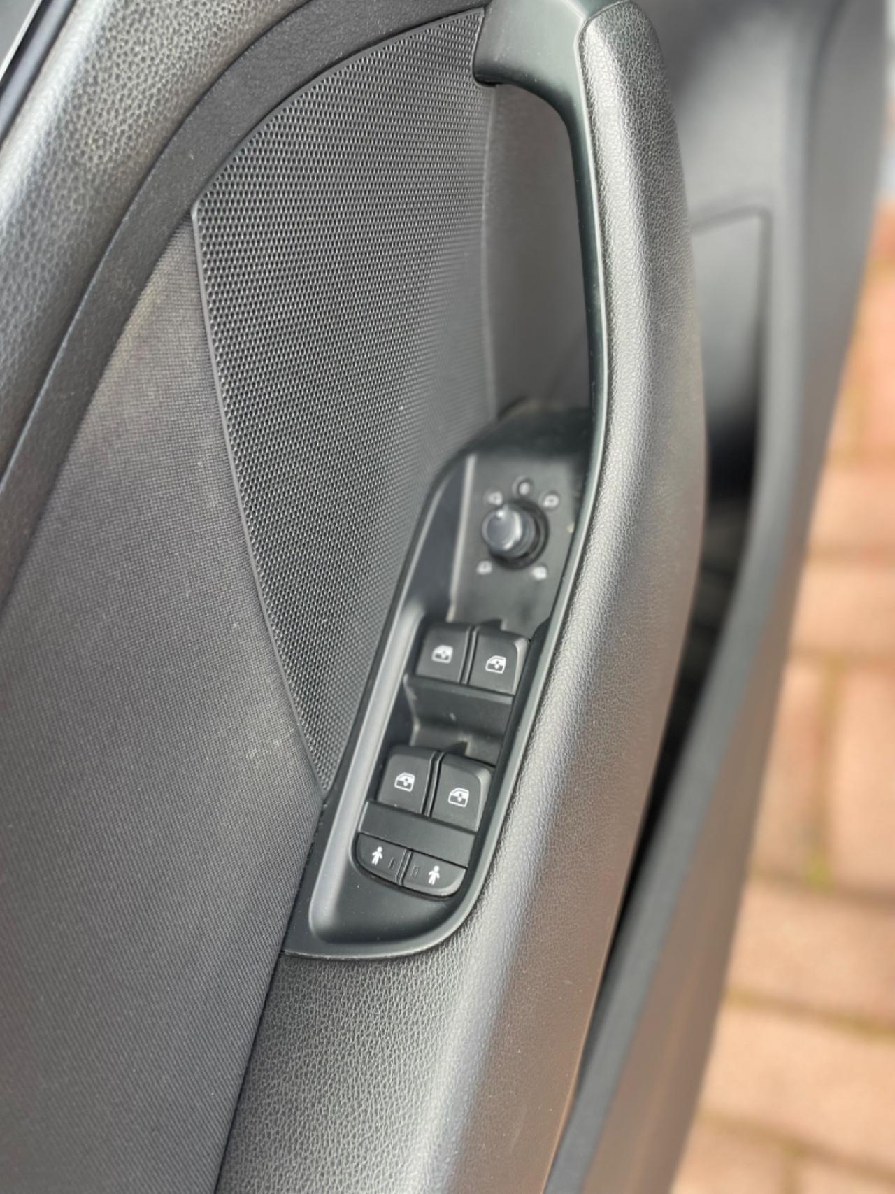 Audi A3 SPB 1.6 TDI 116 CV Business