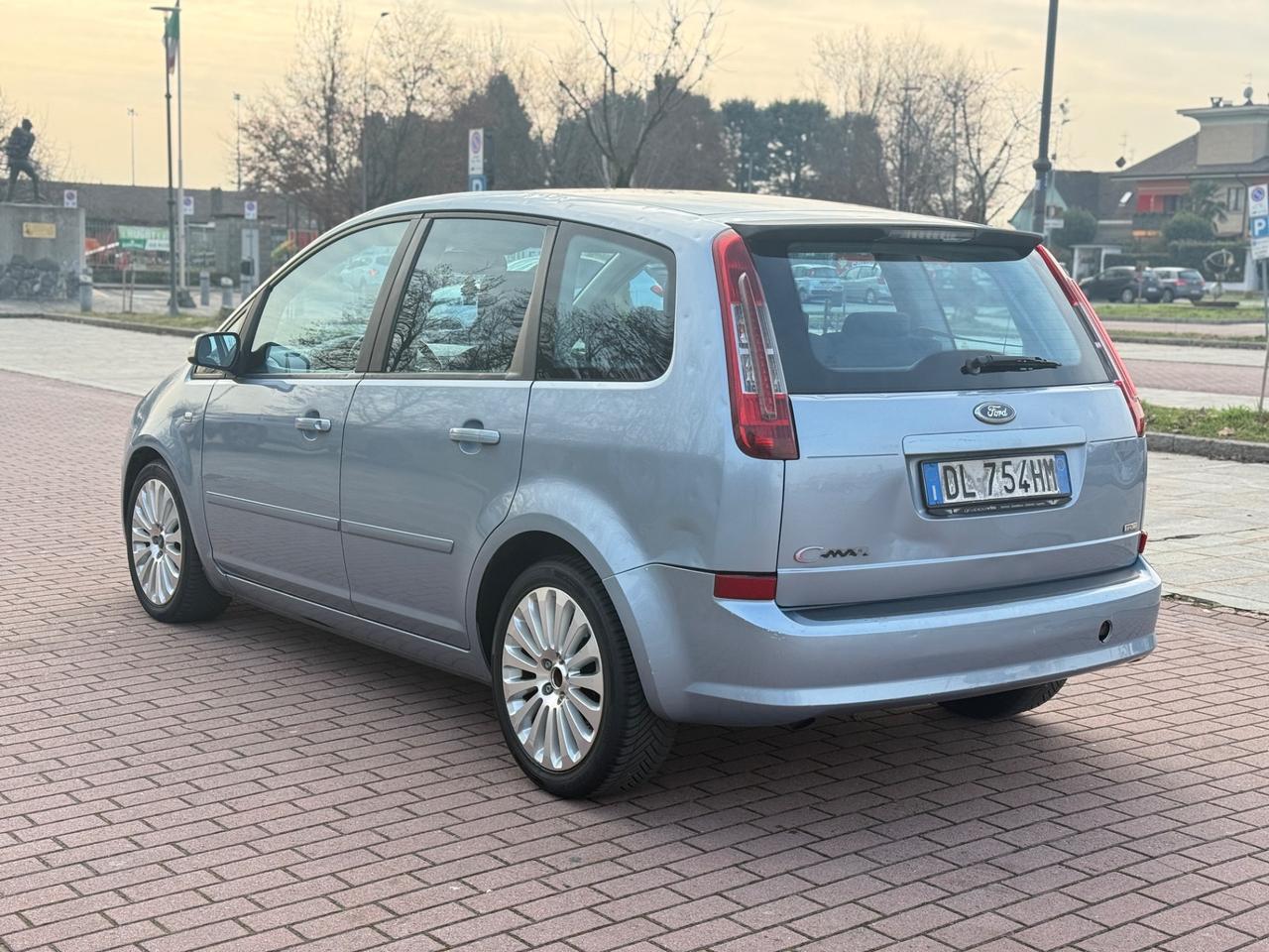 Ford C-Max Titanium