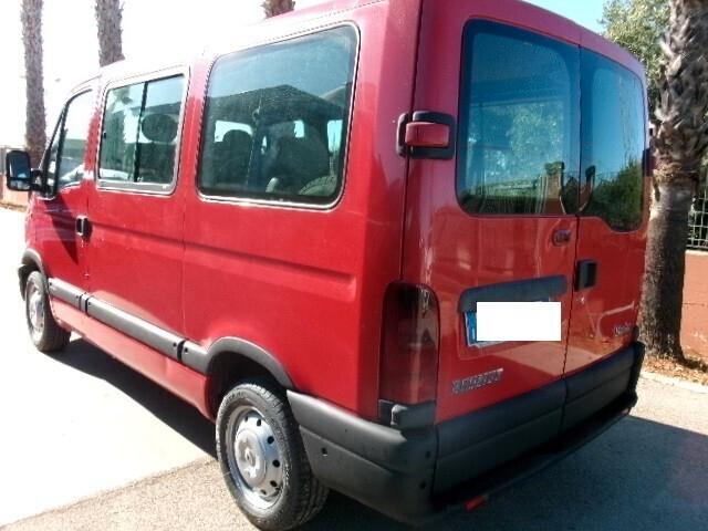 Renault Master T28 1.9 dCi PC Combi Confort 9 posti